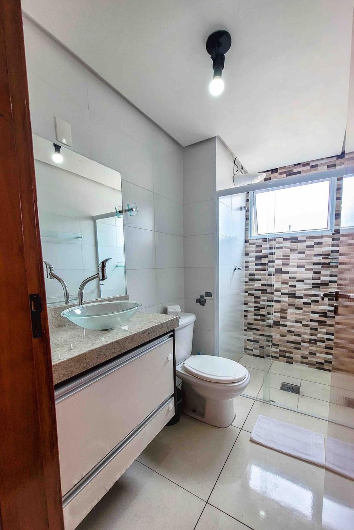 Grande Apt No Centro C/ Cozinha Completa Varanda Pocos de Caldas Luaran gambar
